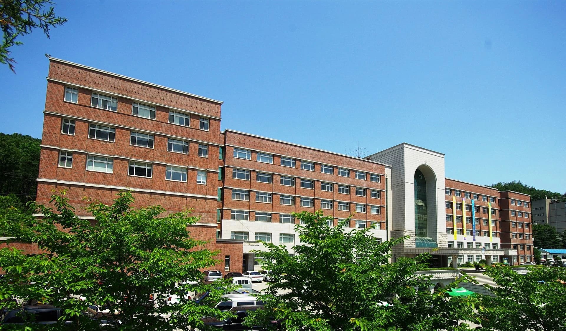 Kyungmin University